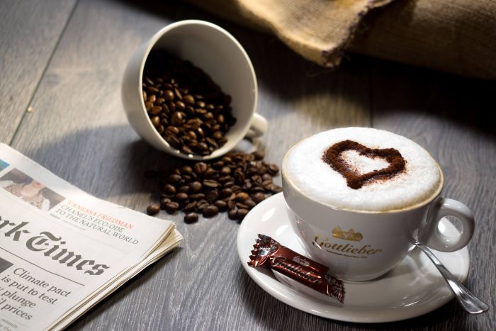 Geschenkböxli Classic - schwarz-weiss gestreift