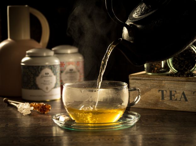 Früchtetee und Weisstee