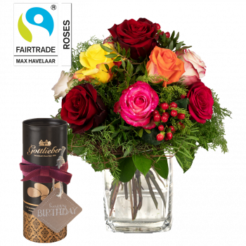 «Rosenzauber» mit Fairtrade-Rosen Max Havelaar von Fleurop mit Gottlieber Cacaomandeln und «Happy Birthday»-Anhänger